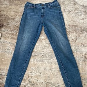 Medium Wash Loft Skinny Jeans Size 6